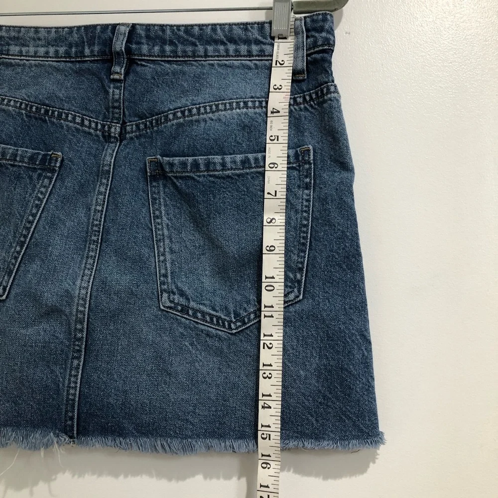 Free‎ People Zip Front Denim Mini Skirt Sz. 30